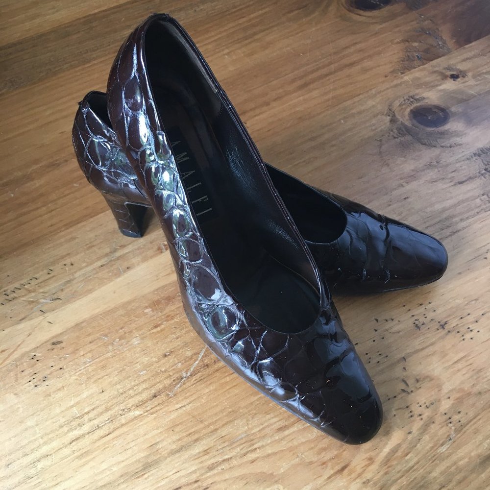 Vintage Classic Oxblood Crocodile Patent Pumps